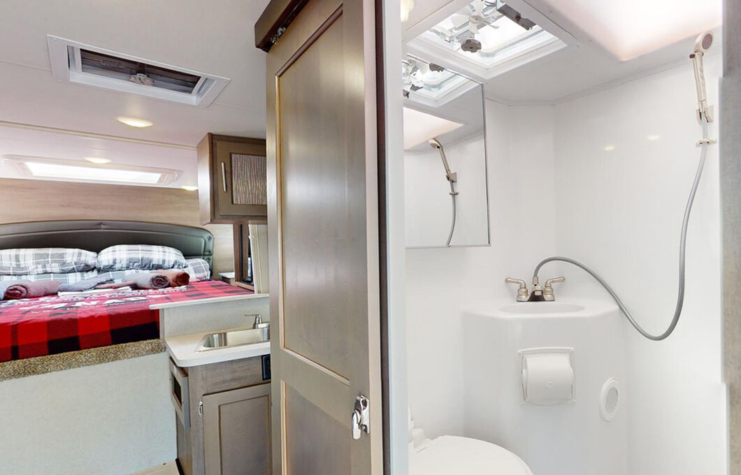 Truck Camper Slide Dinette, , hi-res image number 10